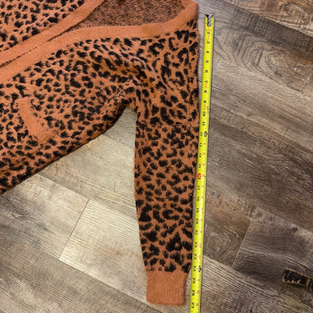 NWT Maurices Leopard Print Cardigan - Brown and Black Size Medium - Picture 6 of 9
